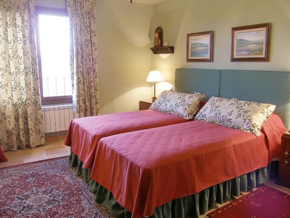 Отель Casona Vadocondes Экстерьер фото
