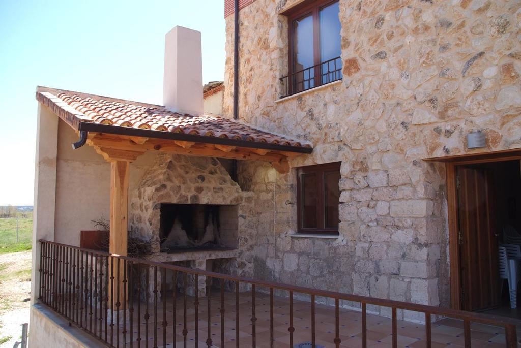 Отель Casona Vadocondes Экстерьер фото